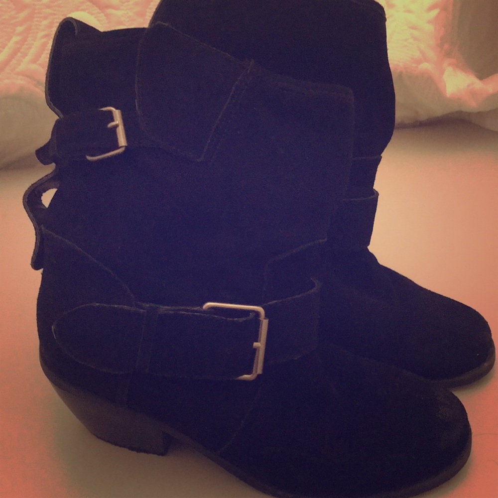 Dolce Vita Black suede boots